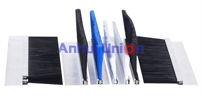 Nylon Strip Brush